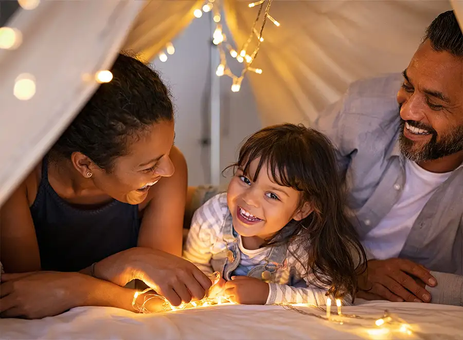cozy family under a tent Decatur, Illinois